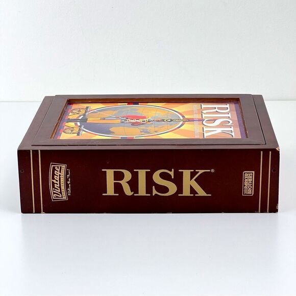 RISK Vintage Game Collection Edition Library Book Shelf Wood Box 2010 CO… - Picture 7 of 9